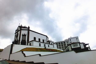 蓬塔德尔加达天气预报