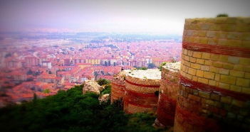 屈塔希亚天气预报