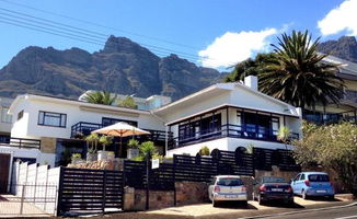 坎普斯湾天气预报